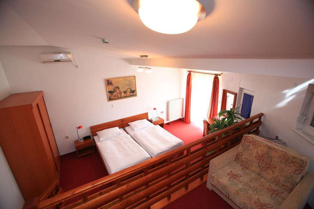 Hotel Orion Ivanec Room photo